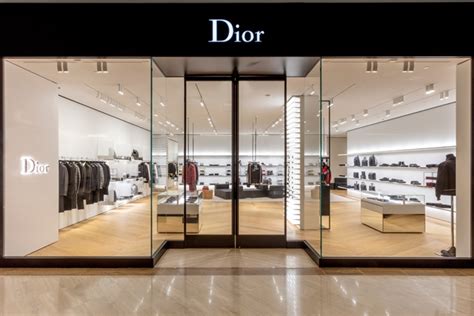 Dior store california